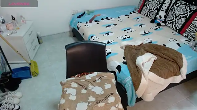 soniafuckboobs লাইভ XXX চ্যাট