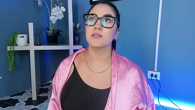 แชท XXX สดของ PaulinaDuarte