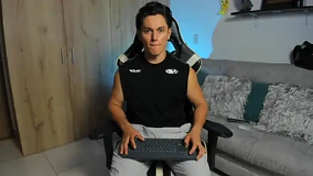 julian_wallace Adlı Modelin Canlı XXX Sohbeti