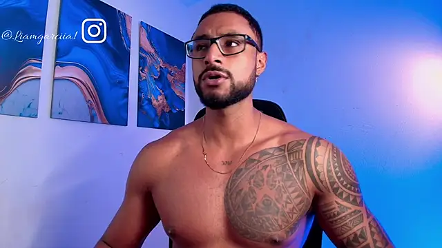 LiamGarcia1 Adlı Modelin Canlı XXX Sohbeti