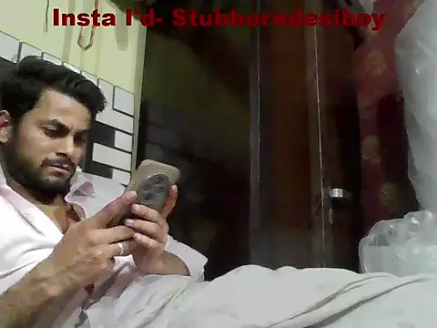 Stubborndesiboy Adlı Modelin Canlı XXX Sohbeti