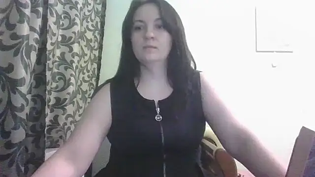 JANICSA live XXX chat