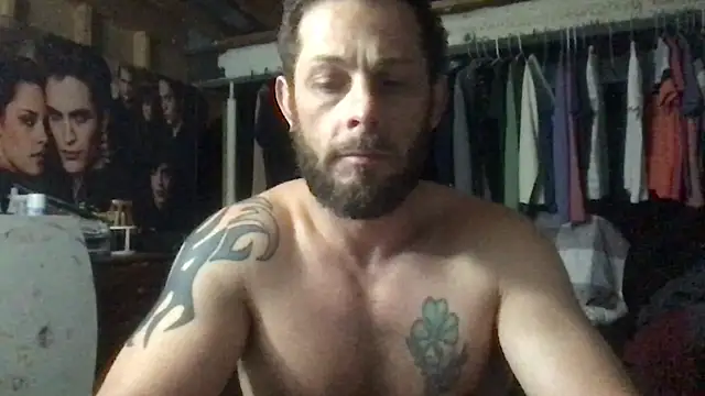 ARCHERTASTE Adlı Modelin Canlı XXX Sohbeti