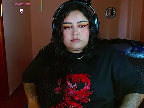 Show modela MoonAddiction na web-kameri