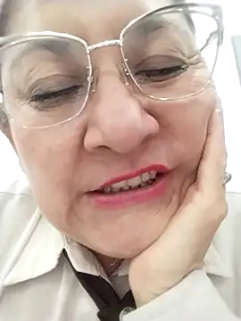 แชท XXX สดของ JULIETA_21-