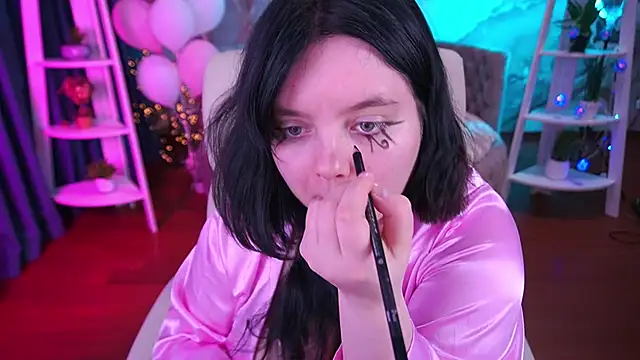 LittleShyy – Naživo XXX chat