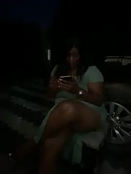 XXX chat uživo modela Cardiebae89