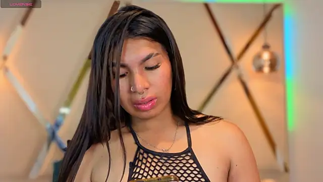 MeelFox webkamerás műsora