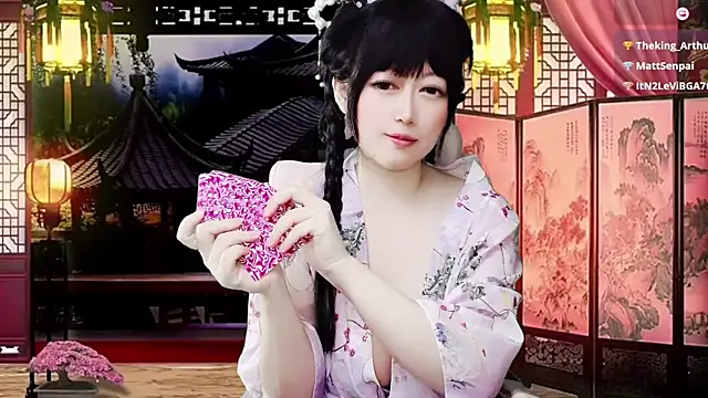 Czat XXX na żywo – LuckyCute-Tutu