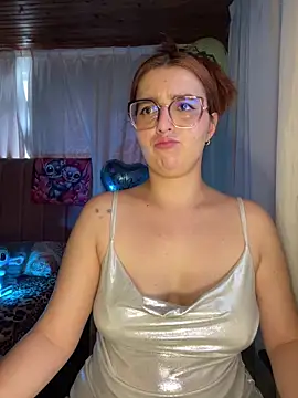 CoraVibes Chat XXX live