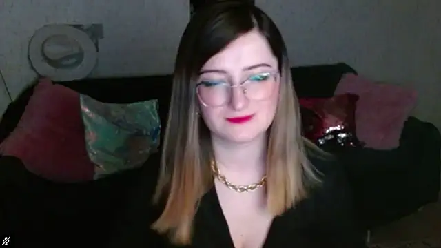 Arielsssplash Chat XXX in diretta