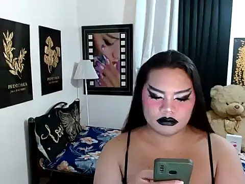 TSbrianaHugeCock Show Webcam