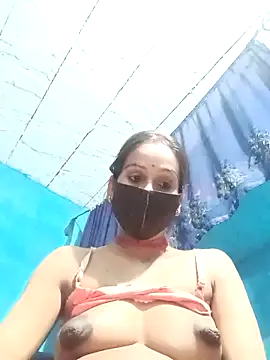 Nandani-758's Webcam Show