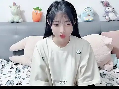 ShynBarbie94のライブXXXチャット