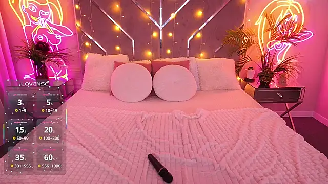 Chat XXX ao vivo de MirielleNymph