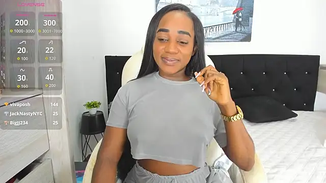 แชท XXX สดของ cristaaalclocks1