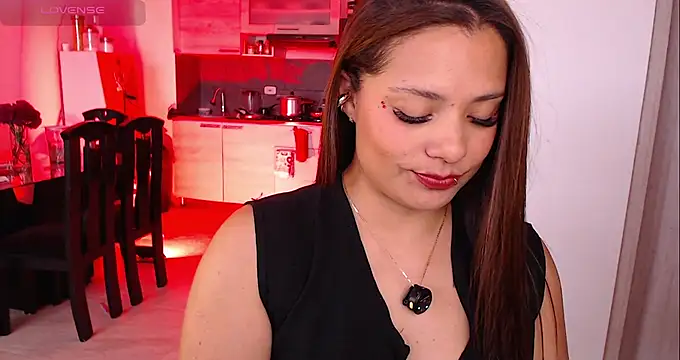 Pretty__Milf live XXX chat