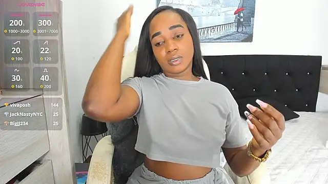 Chat +18 de cristaaalclocks1 ao vivo