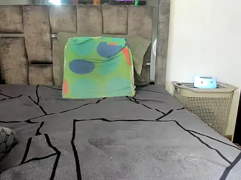 Master_Ruthless77n Webbikameraesitys