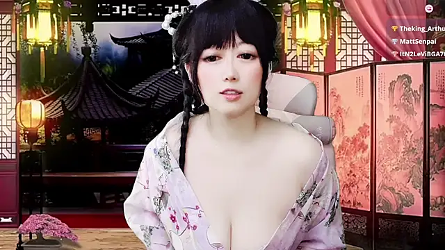 LuckyCute-Tutuのウェブカメラショー