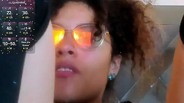 Hanna_Cornee_ – Naživo XXX chat