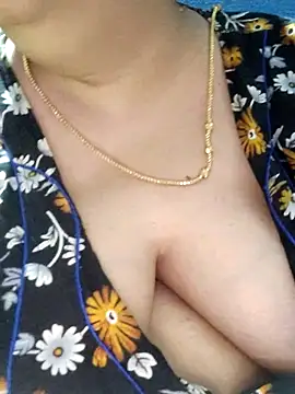 tamilthanushri – Live XXX-chat