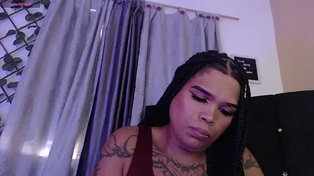 charlotte_brawn's Live XXX Chat