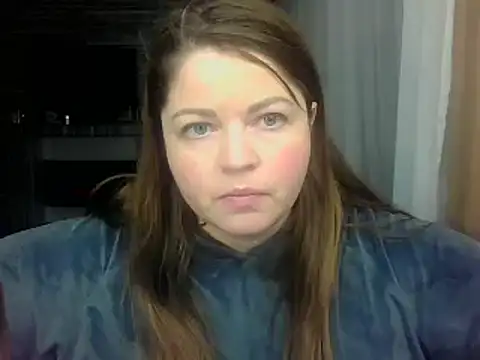 XXX chat uživo modela cute__cherry