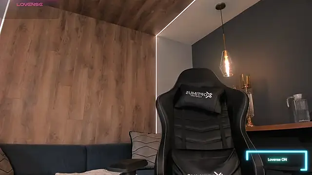 แชท XXX สดของ KylaMorrison