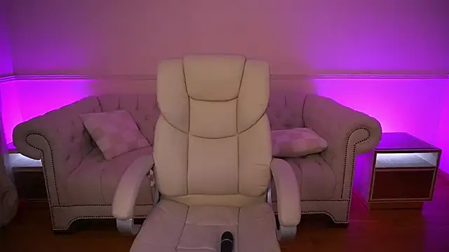 LylaYeess Live XXX-Chat