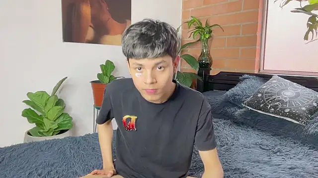 Andy_Belier23 Pertunjukan Webcam