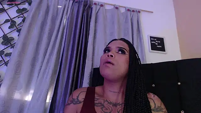 charlotte_brawn Adlı Modelin Web Kamerası Şovu