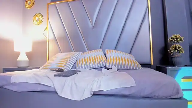 BrendaAdams_ live XXX chat