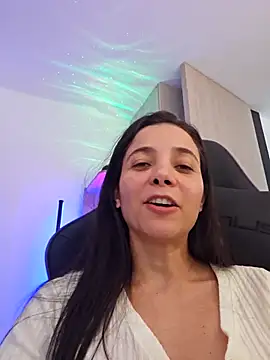 miaeyes 现场XXX聊天