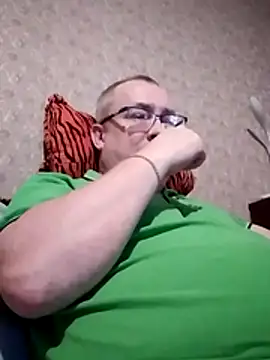 Chat +18 de Nika_Malay ao vivo