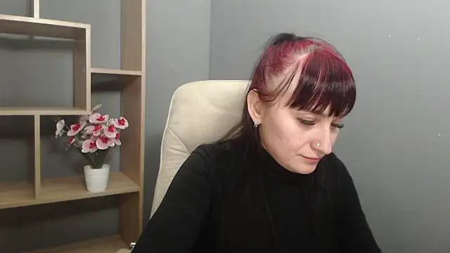 Chat +18 de NinaFlawlees ao vivo