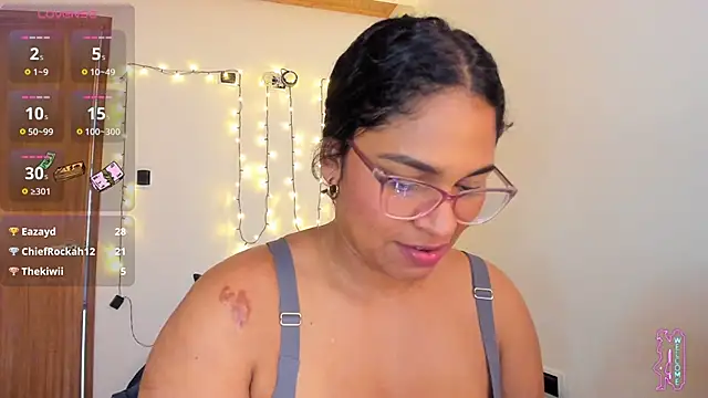 iriss_25 Live XXX-Chat