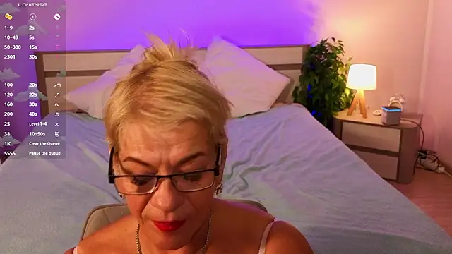 AnittaHarris_'s Live XXX Chat