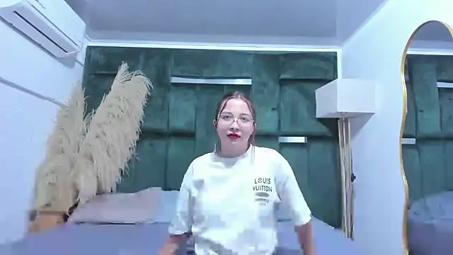 AliciaWhite_nt Webcamshow