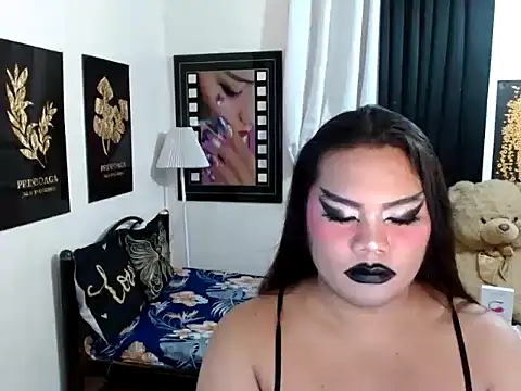 TSbrianaHugeCock's Live XXX Chat