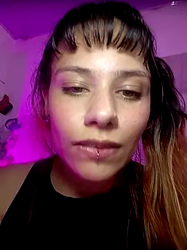 Hairy_pttのライブXXXチャット