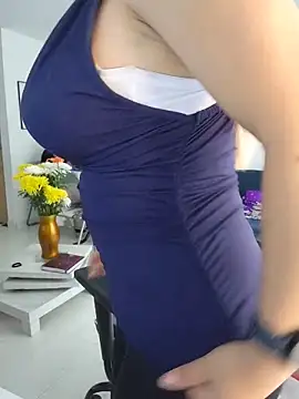 jnilu1227: онлайн-секс-чат