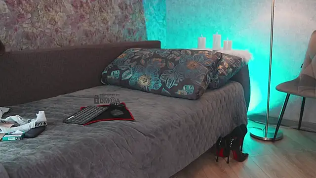 Chat +18 de misstics_ ao vivo