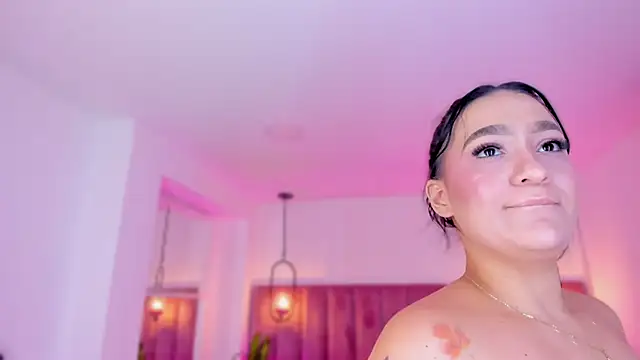 Chat +18 de babepolly ao vivo