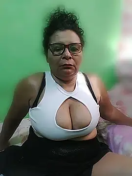 Amarantha25 Chat XXX in diretta