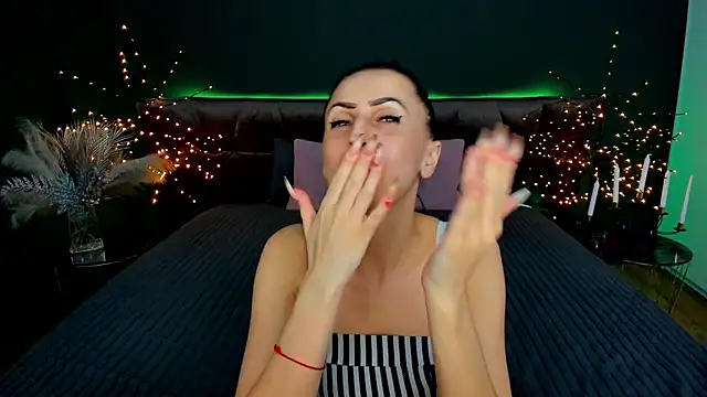 Онлайн чат XXX Rebecca_Diamond