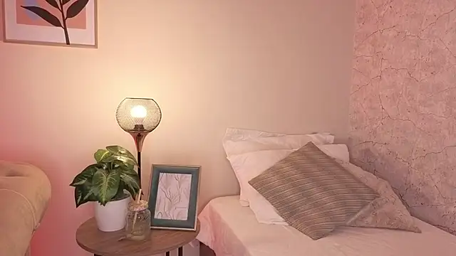 DahianaWalcott – Live XXX-chat