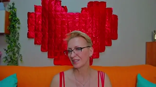 iamyourdream89 Show in webcam