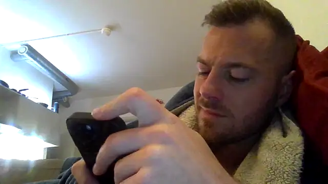 cheekycherryx Adlı Modelin Canlı XXX Sohbeti