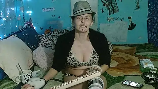 Chat +18 de brighteyes77 ao vivo